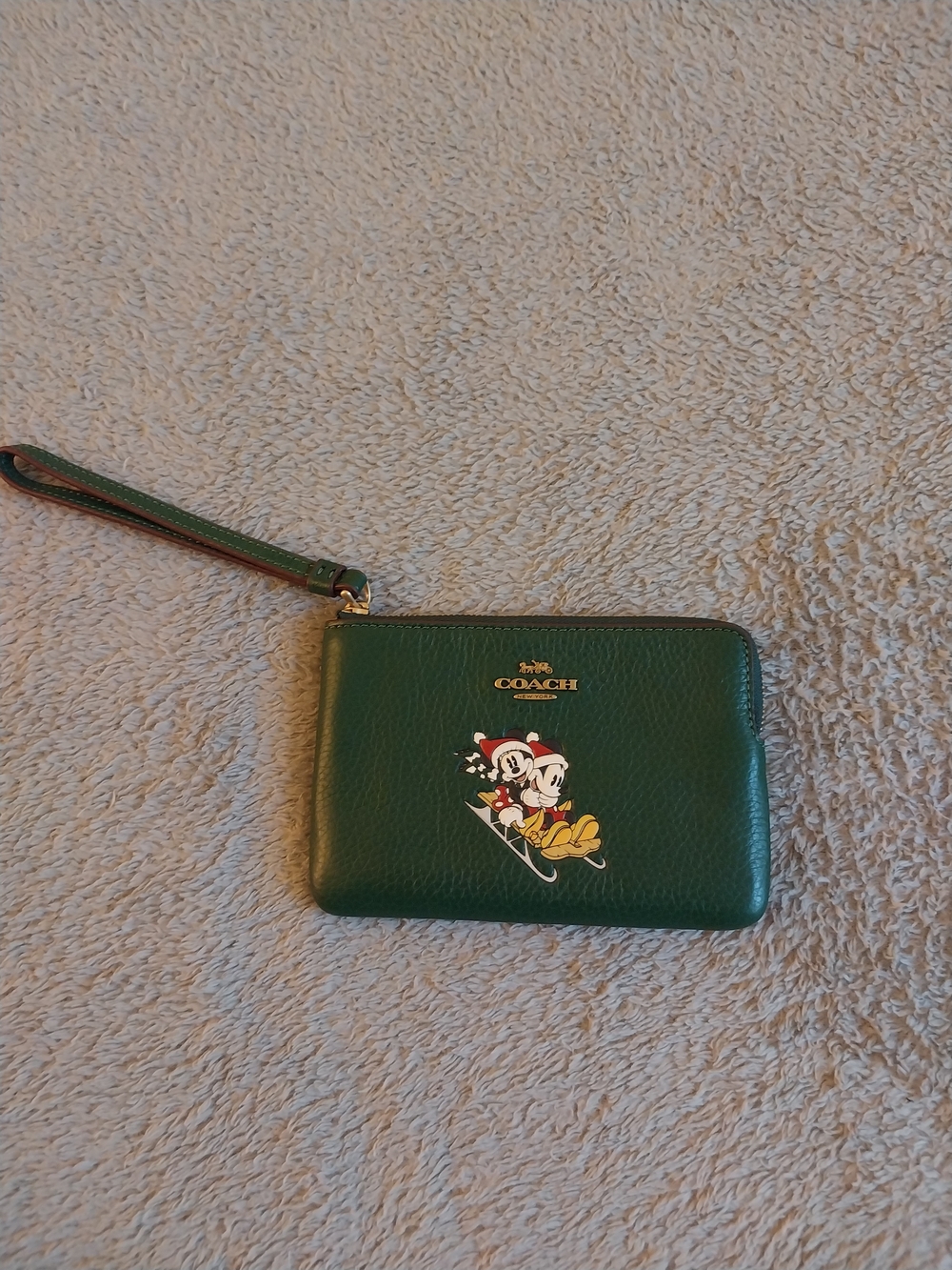 Coach Green Leather Wristlet with Mickey & Minnie Ski Graphic - Picture 3 of 3